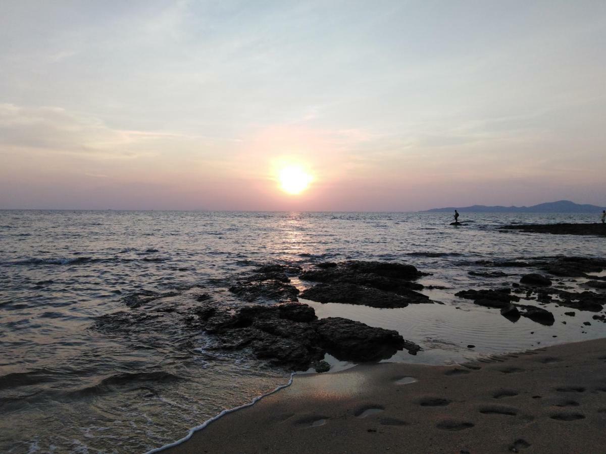 Neo Condo Pattaya A709 A209 Джомтиен Бийч Екстериор снимка